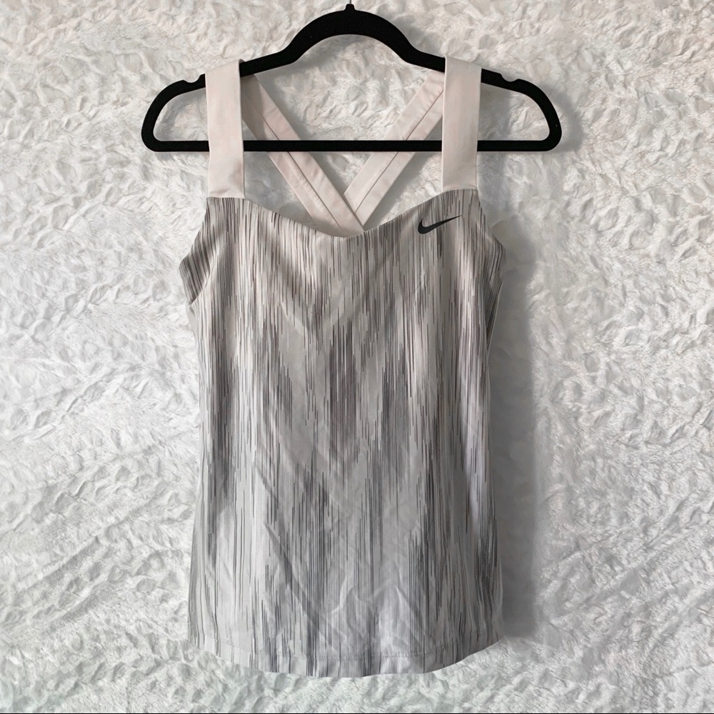 *SALE 3/ $35* NWOT Nike Dri-Fit Athletic T…